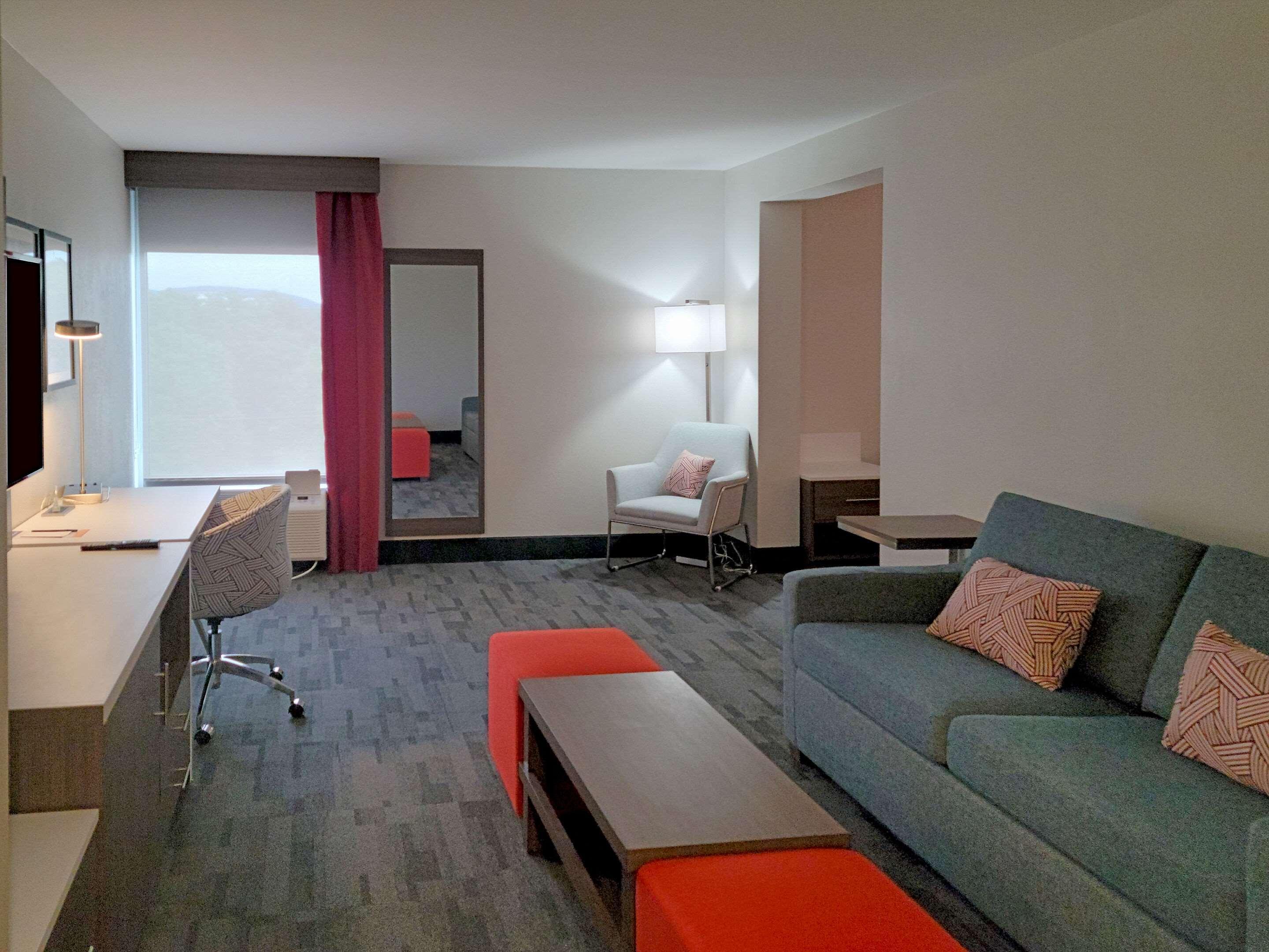 Comfort Inn & Suites Wyomissing-Reading Exterior foto